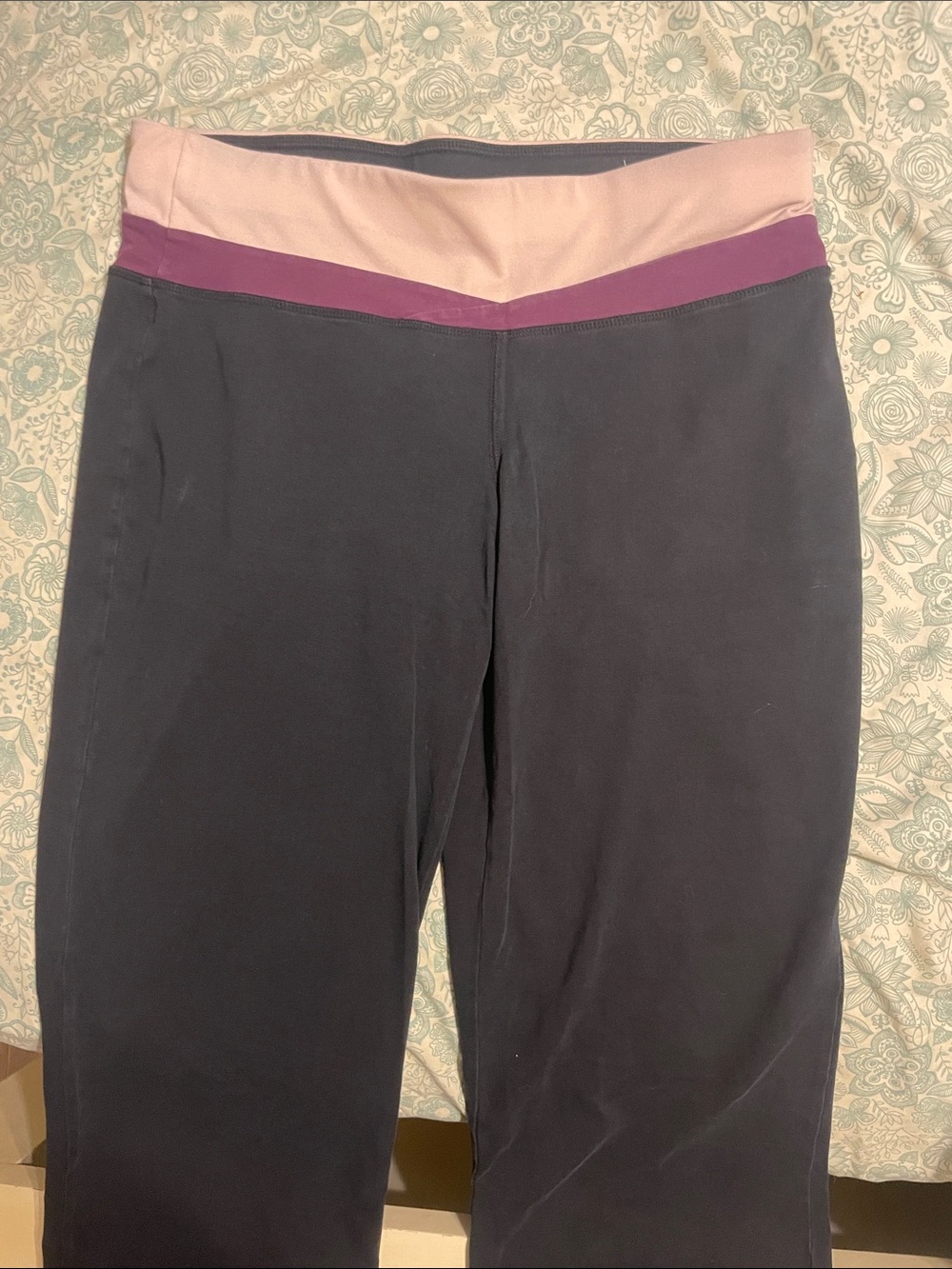 Livi Active Black Leggings with Pink and Purple V-Waistband